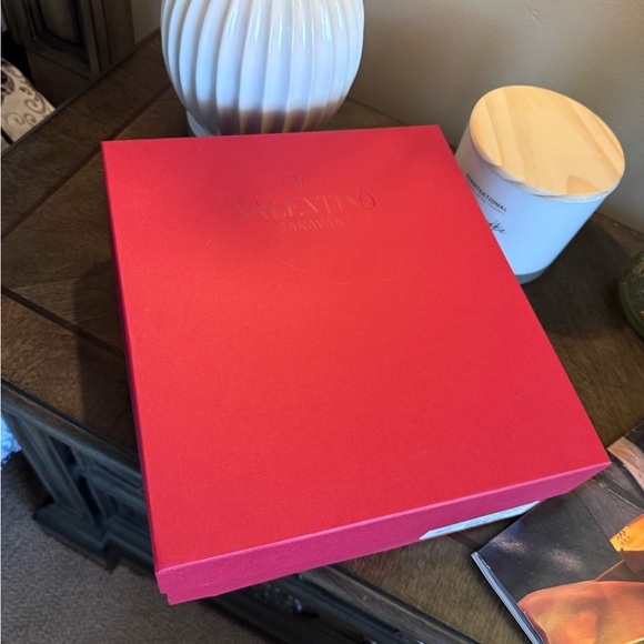 Valentino Garavani Gladiadors stud sandals - Picture 5 of 14